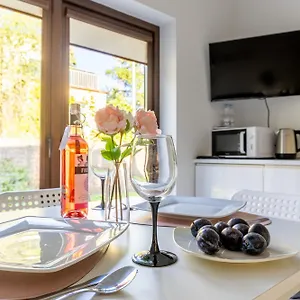 Plumtree Apartament